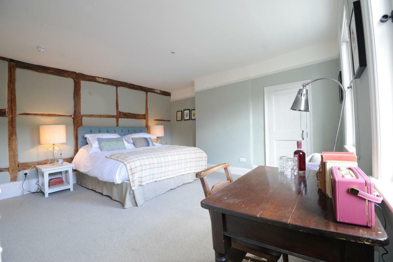 Bel And The Dragon-Kingsclere Hotel Exterior photo